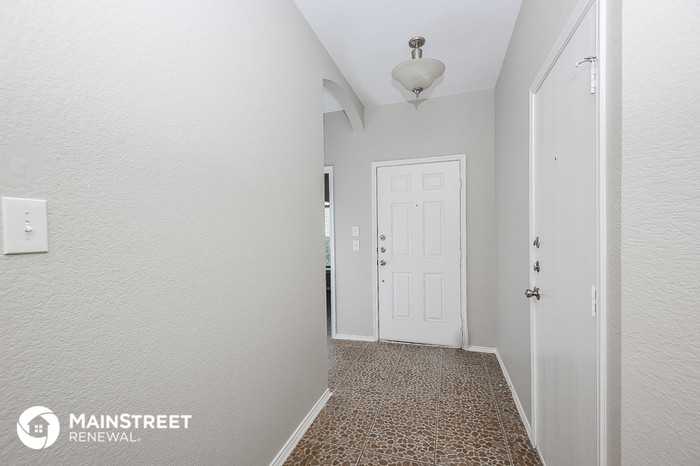 4613 Rockmill Trl - Photo 3 of 16