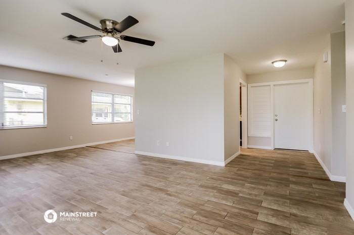 503 Ne 13th Ave - Photo 3 of 16
