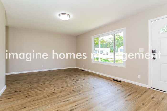 3706 Verbena Dr - Photo 3 of 9