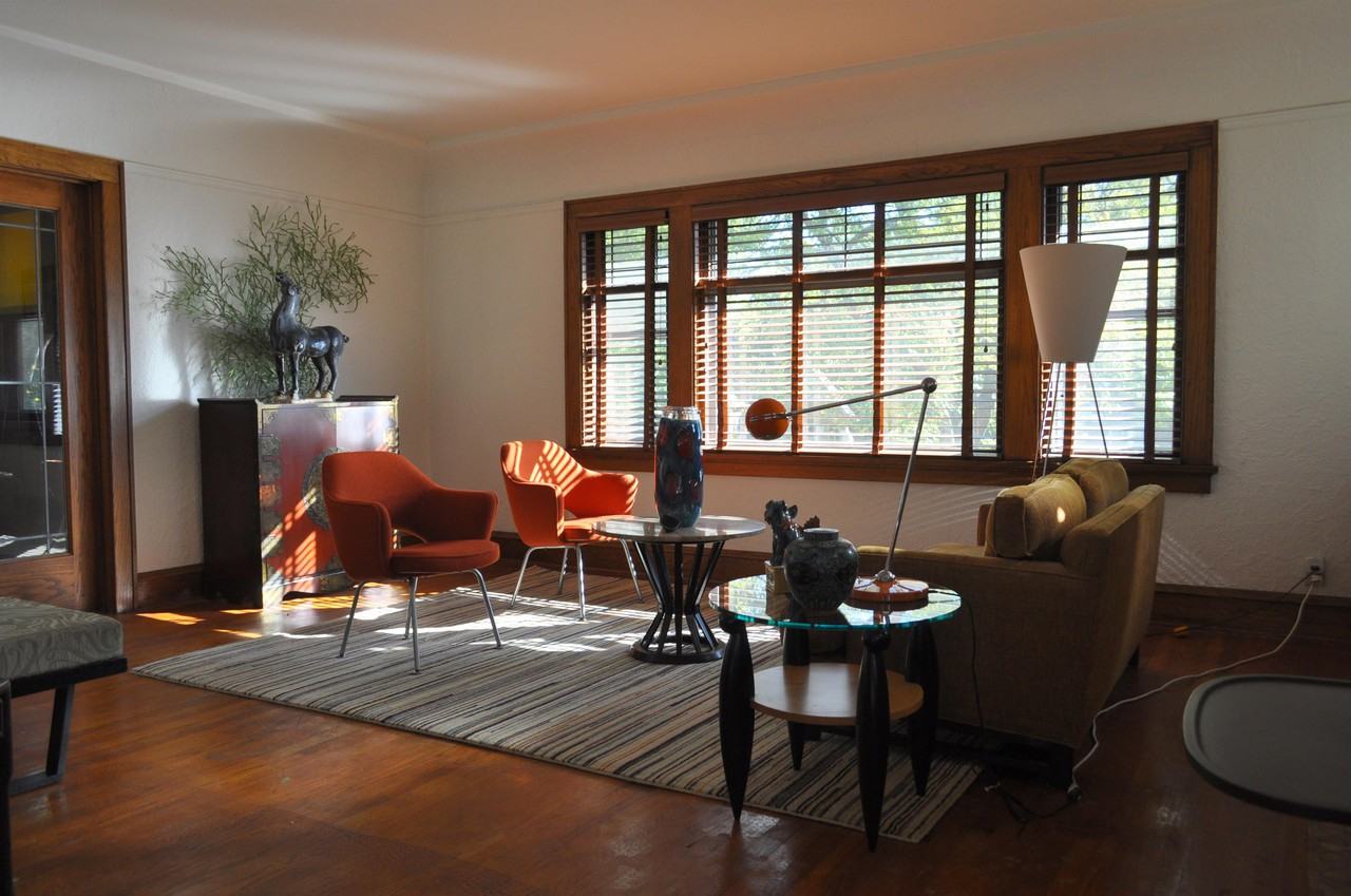 4603 N Newhall St #4603UPPER - Photo 3 of 22