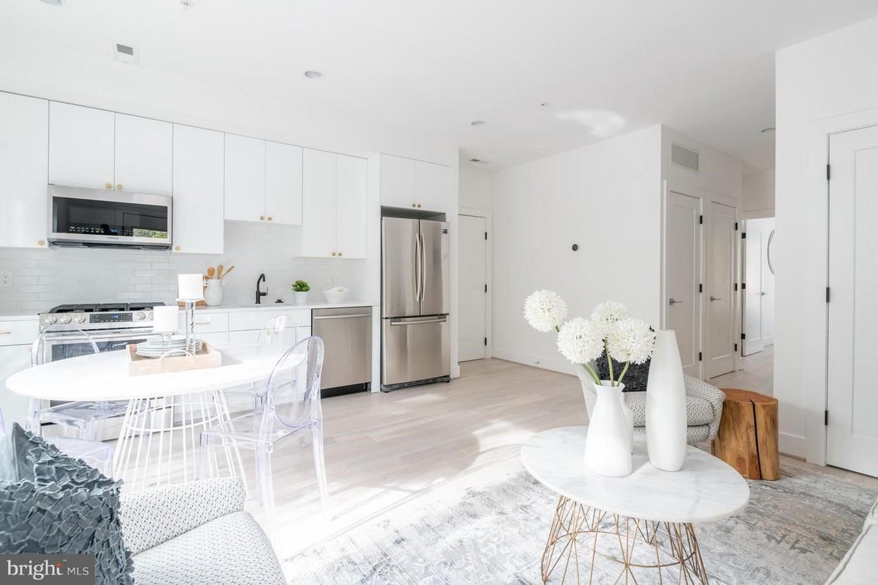 1415 Oak St Nw #202 - Photo 5 of 18