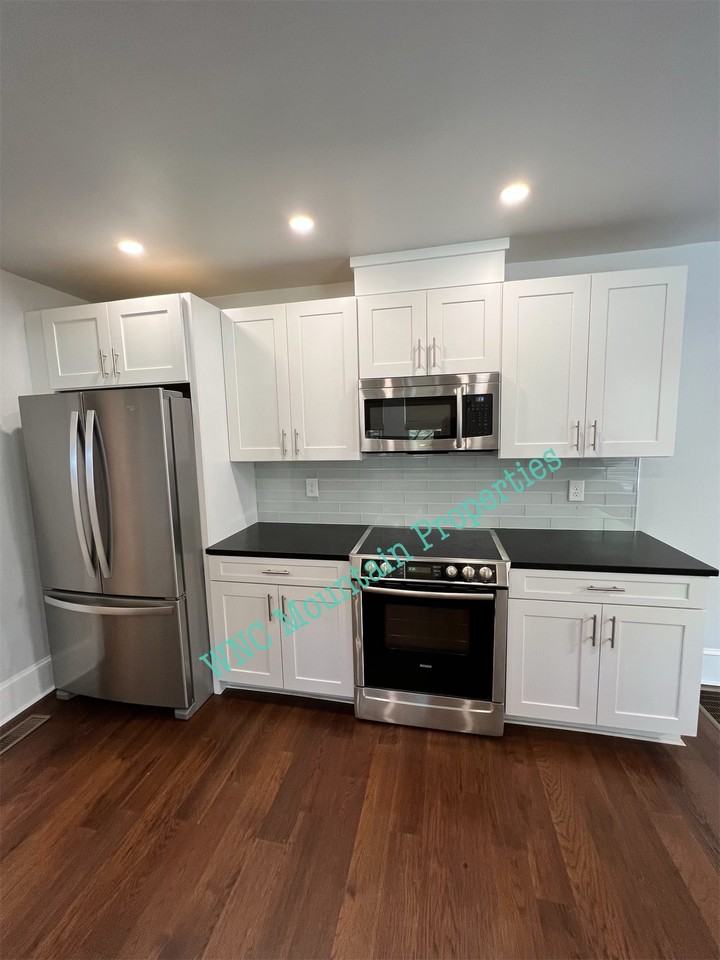 15 Mountain View Ave #1 - Photo 3 of 14