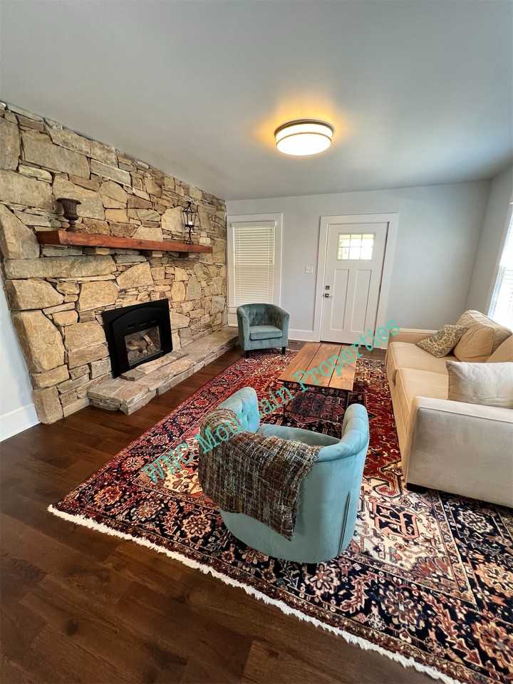 15 Mountain View Ave #1 - Photo 5 of 14