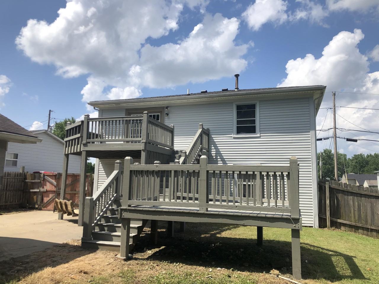 3700 Hillcross Dr #1 - Photo 4 of 32