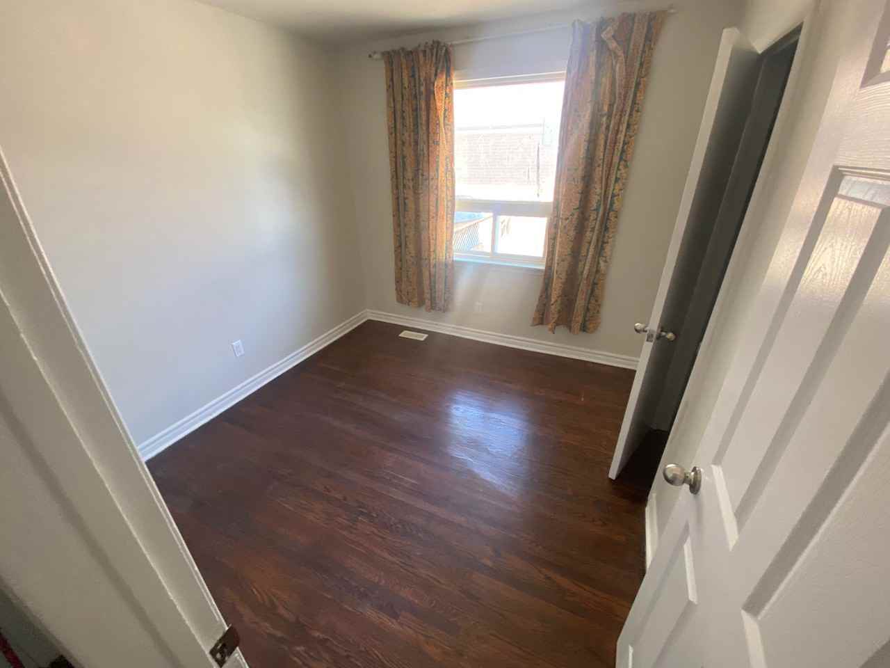 87 Packard Blvd #1 - Photo 6 of 11