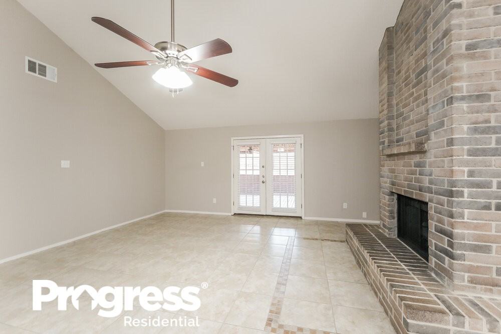 3218 Sedgeborough Cir - Photo 3 of 21