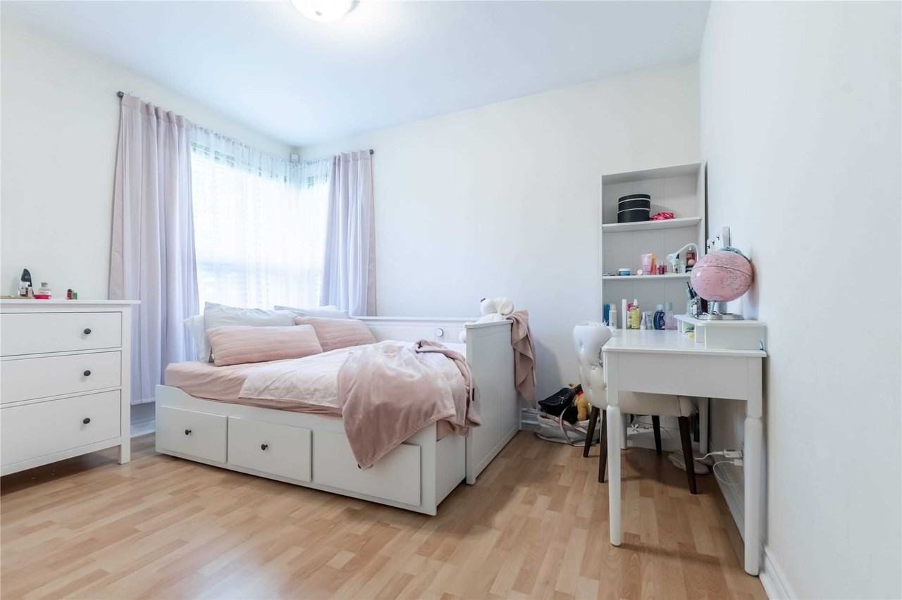 12 Truman Road - Photo 2 of 5