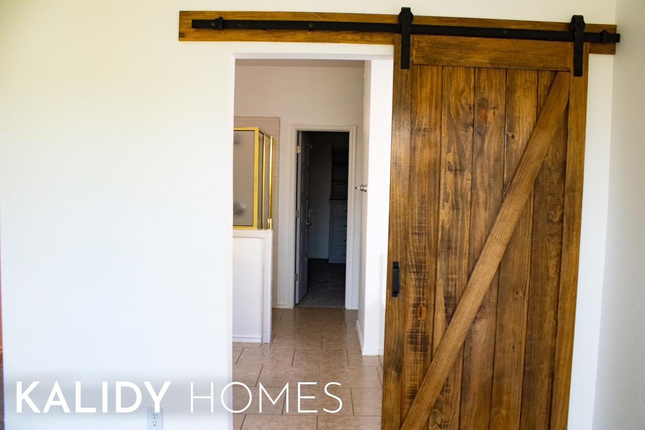 109 Nw 160th St #1 - Photo 7 of 50