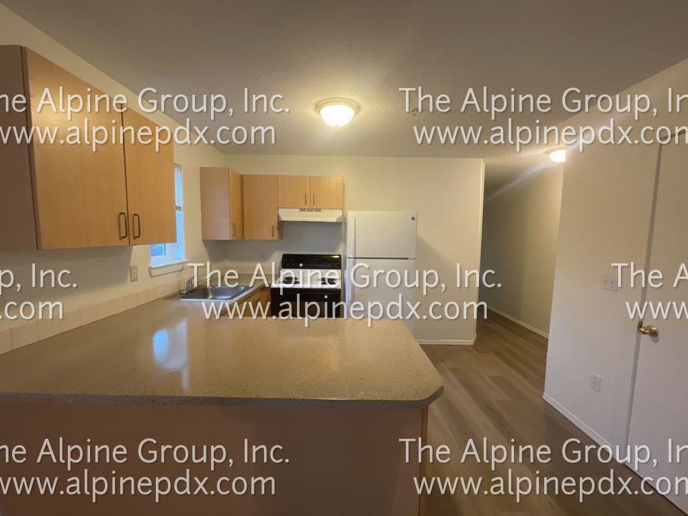 9604 Se Center Ct - Photo 3 of 15