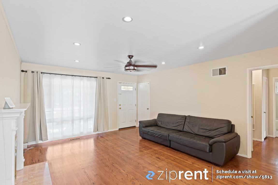 2681 Newhall St - Photo 3 of 17