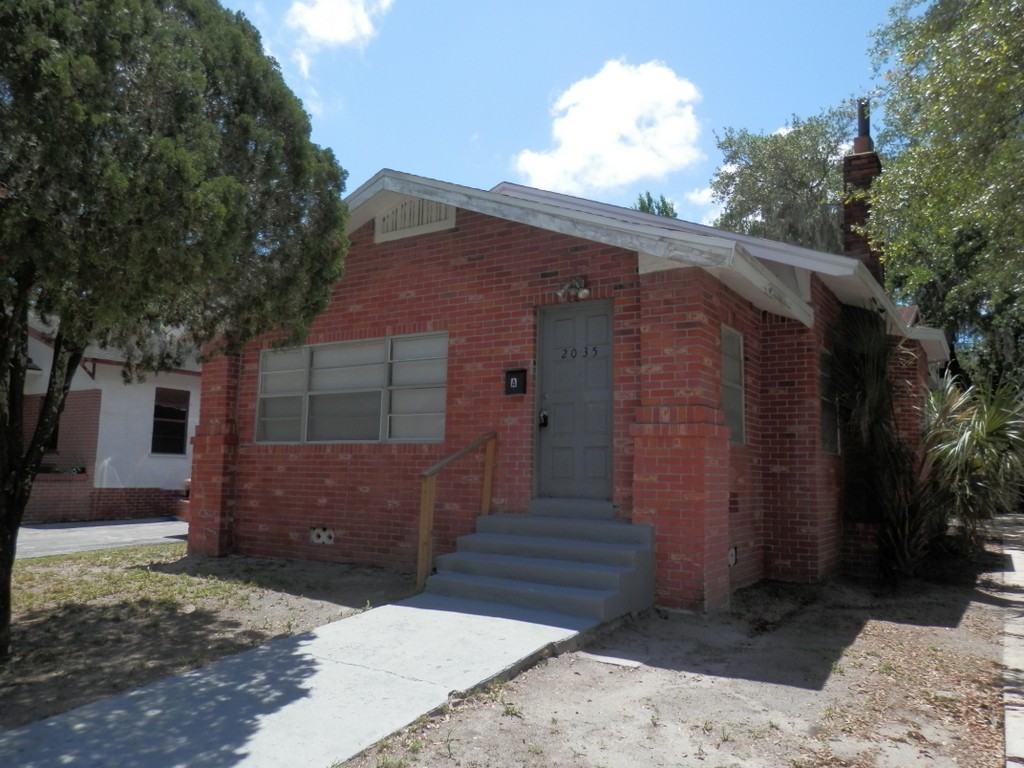 2035 10th St S - Photo 2 of 12