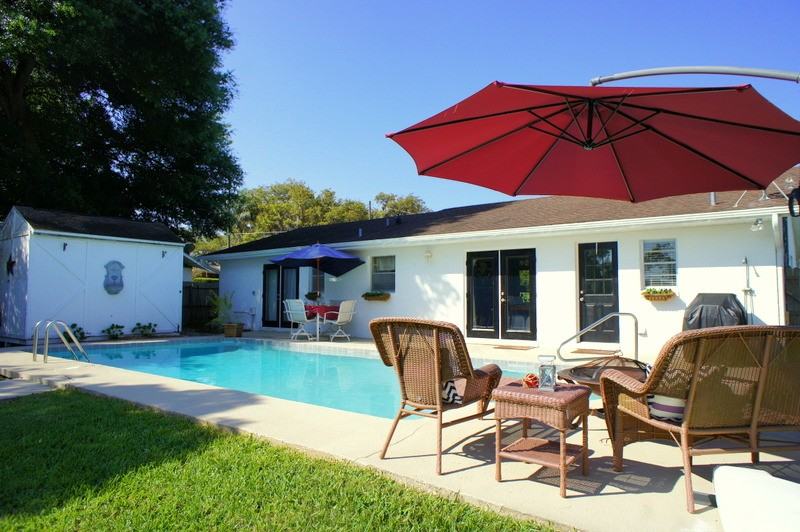 33 Bougainvillea Dr - Photo 2 of 17