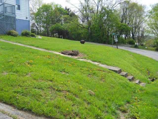 6776 Pulaski Ave - Photo 3 of 29