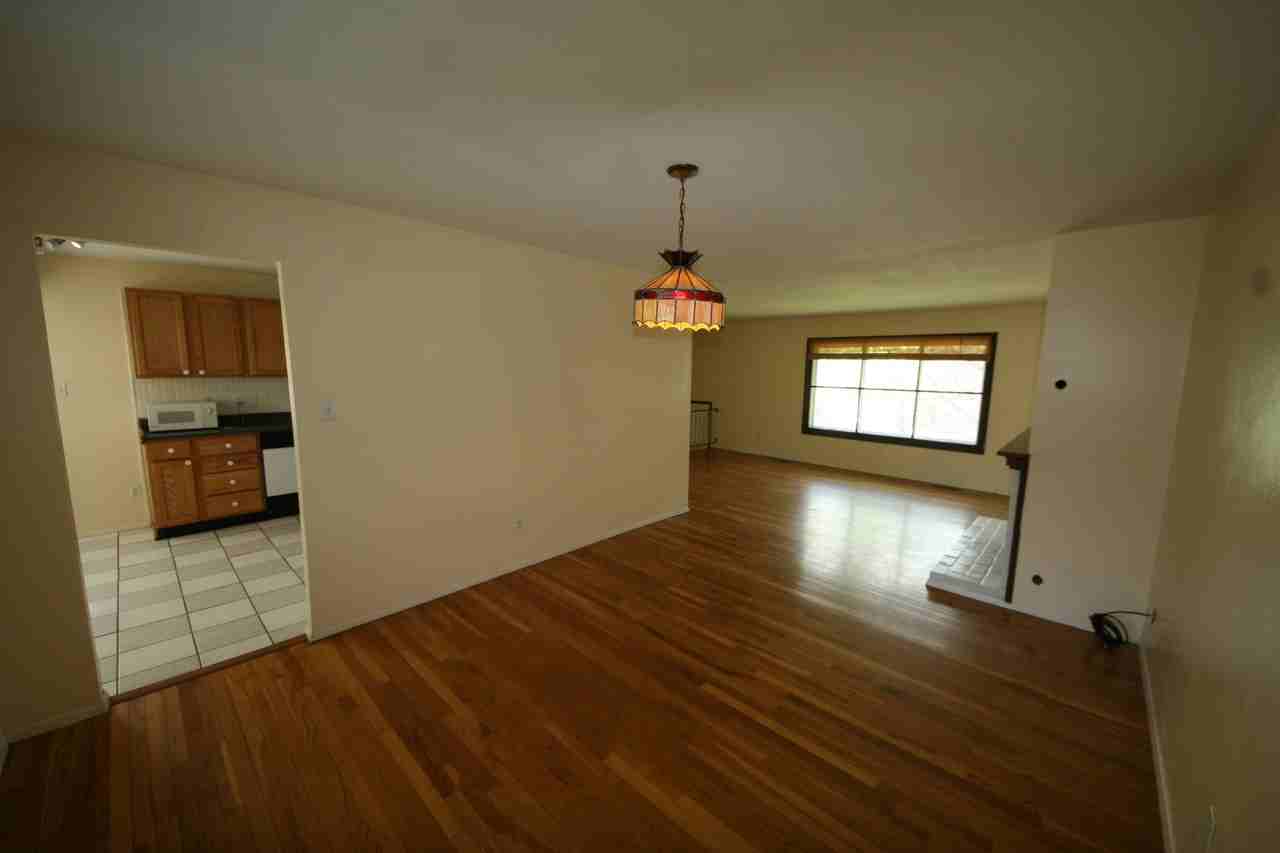 410 Sorrento Dr - Photo 3 of 11