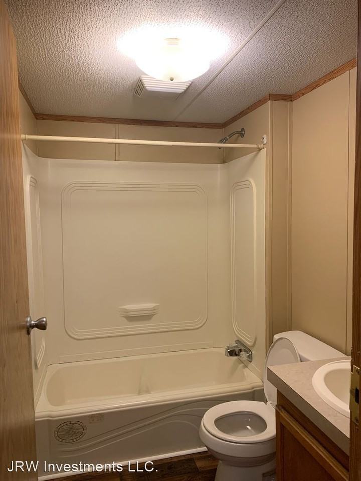 3613 Central Cir - Photo 3 of 8