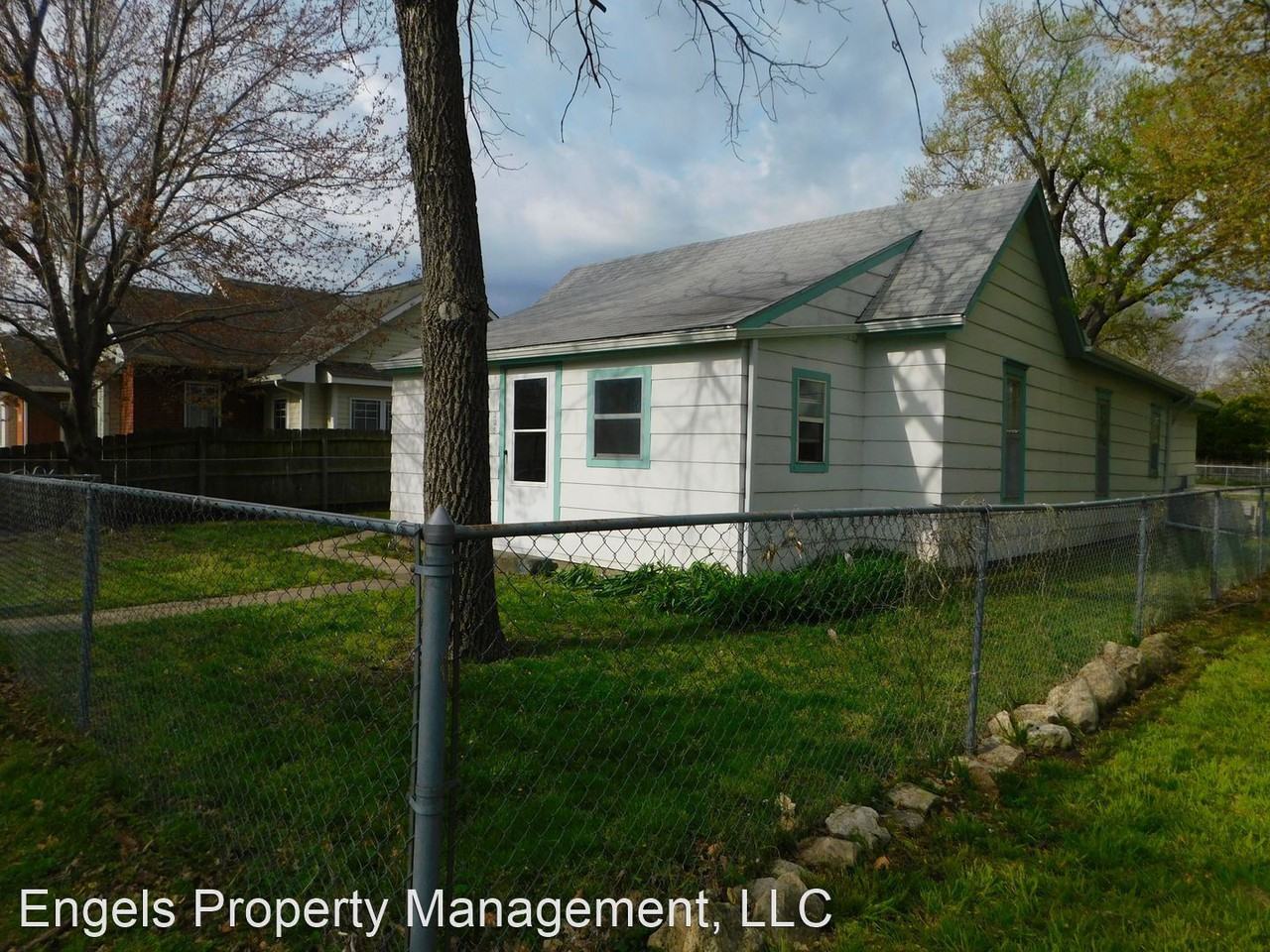 325 N Gordy St - Photo 3 of 23