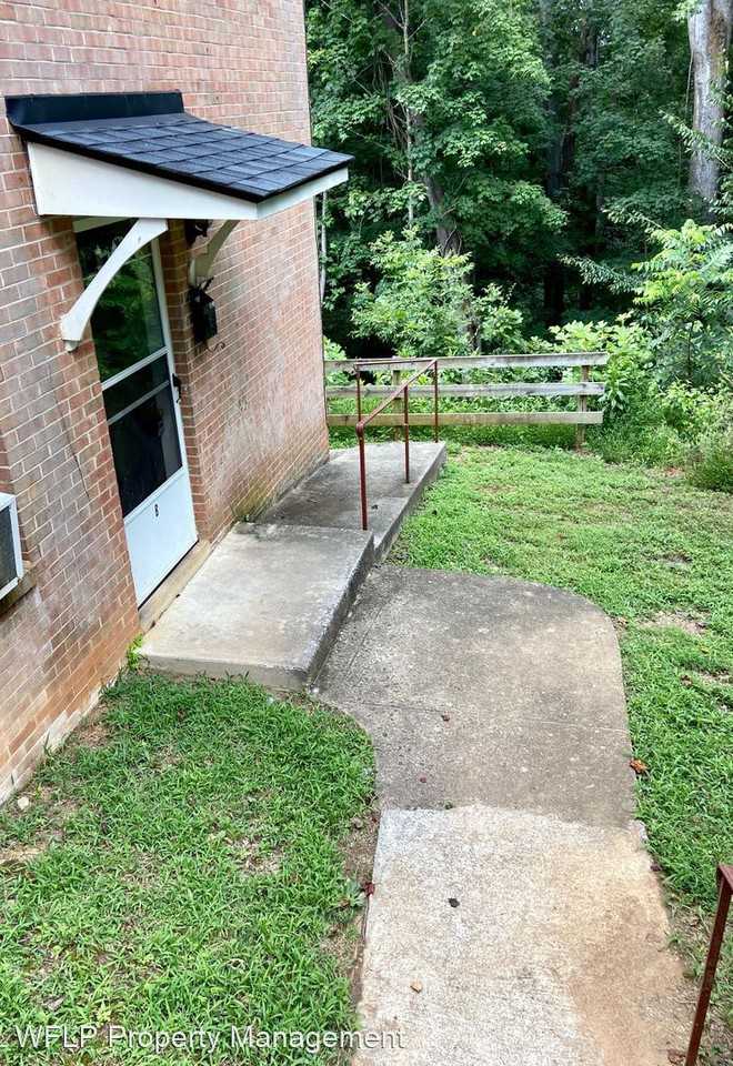 96 West Princeton Circle - Photo 2 of 9