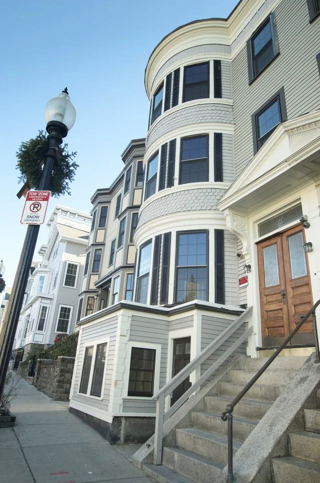 501 East Broadway #3 - Photo 5 of 7