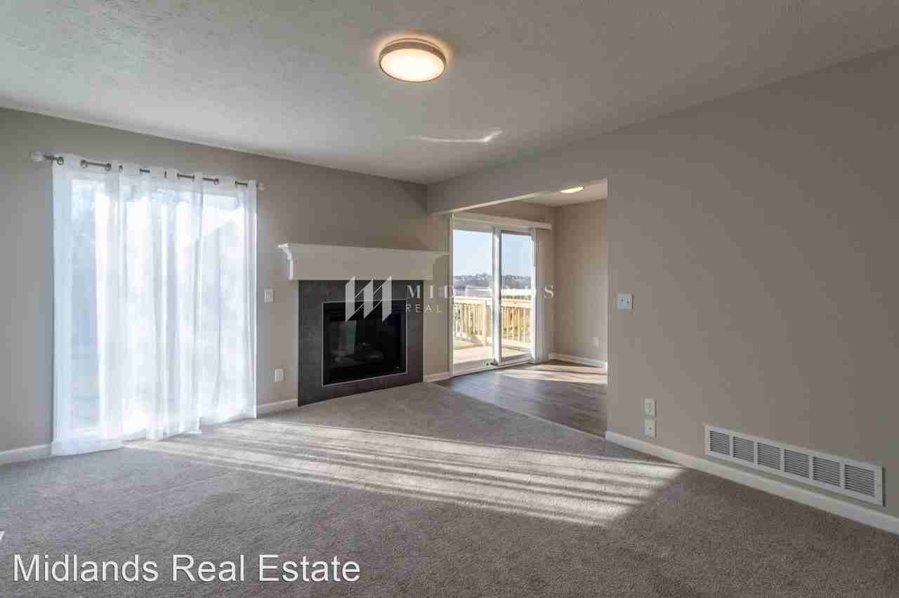 14904 Normandy Blvd - Photo 3 of 24