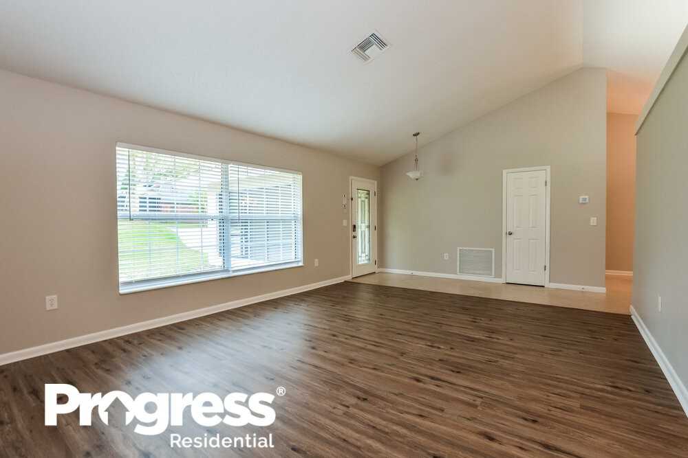 3539 Sailfish Ave - Photo 3 of 16