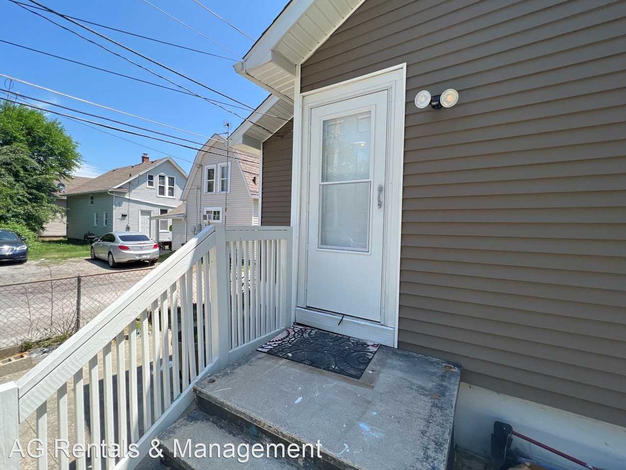 2018 Brooklyn Ave - Photo 2 of 11