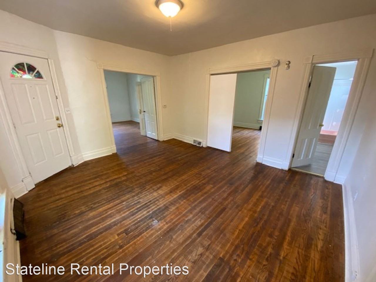 414 Hollister Ave - Photo 2 of 6