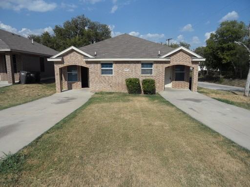 2900 NW 29th St #102 - Photo 2 of 17