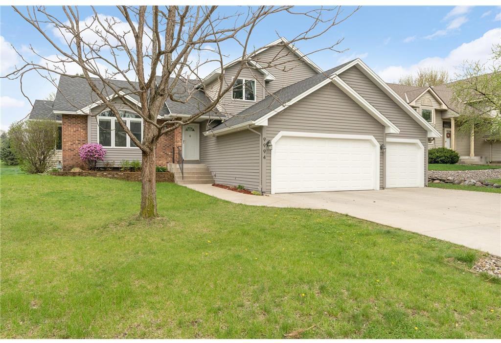 9994 Dunberry Cir - Photo 2 of 32