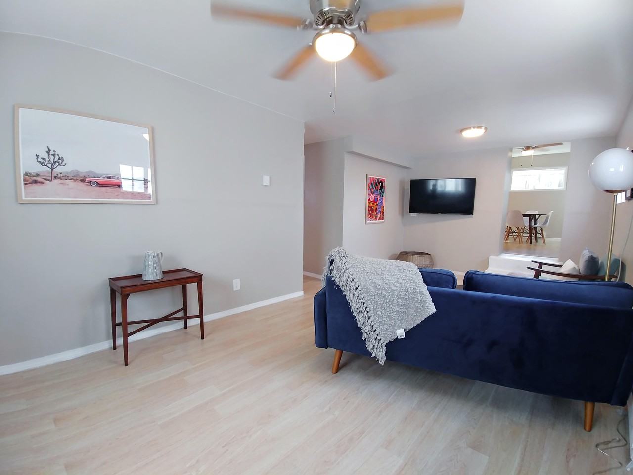 210 Sycamore St SE - Photo 2 of 7