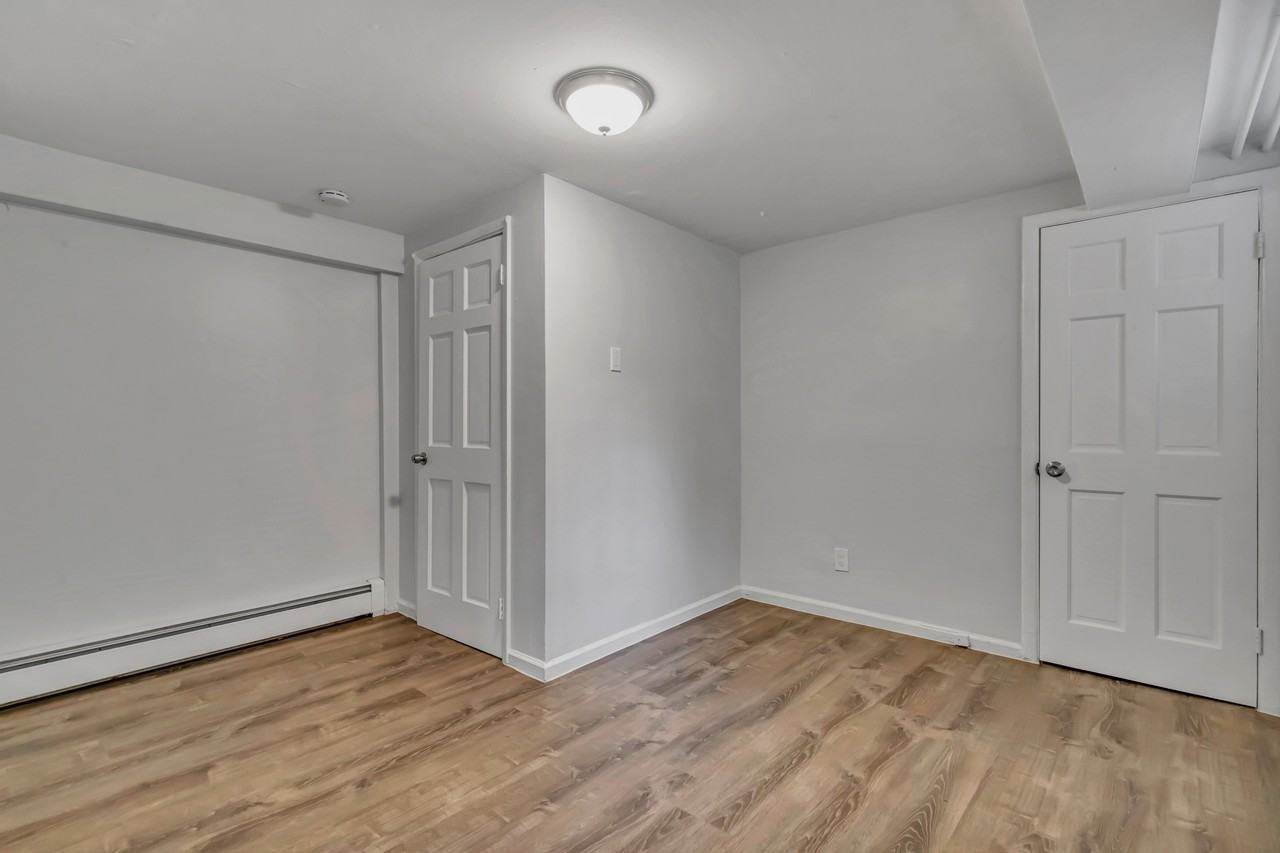 109 Dwight Street - Photo 2 of 14