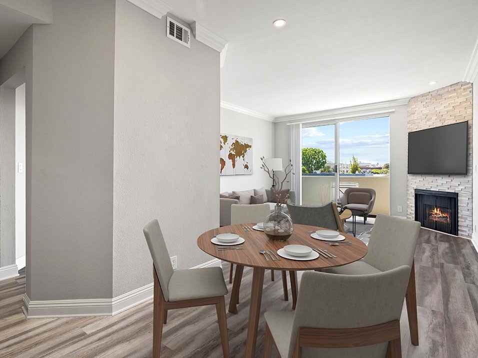 Clarington Court - Photo 7 of 28