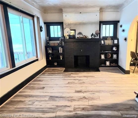 14623 Hubbell St - Photo 2 of 10