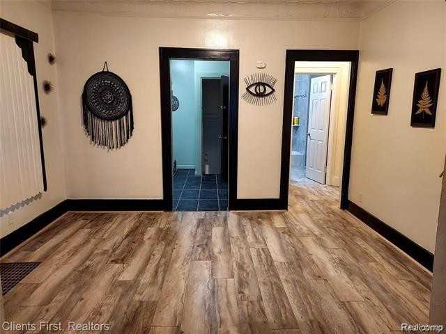 14623 Hubbell St - Photo 3 of 10