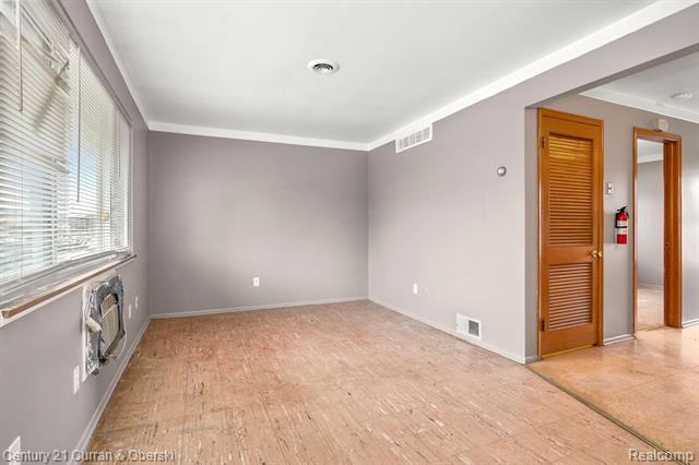 1357 Goddard Rd - Photo 2 of 16