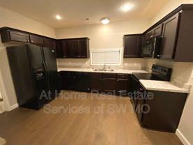 519 S Main Ave - Photo 1 of 1