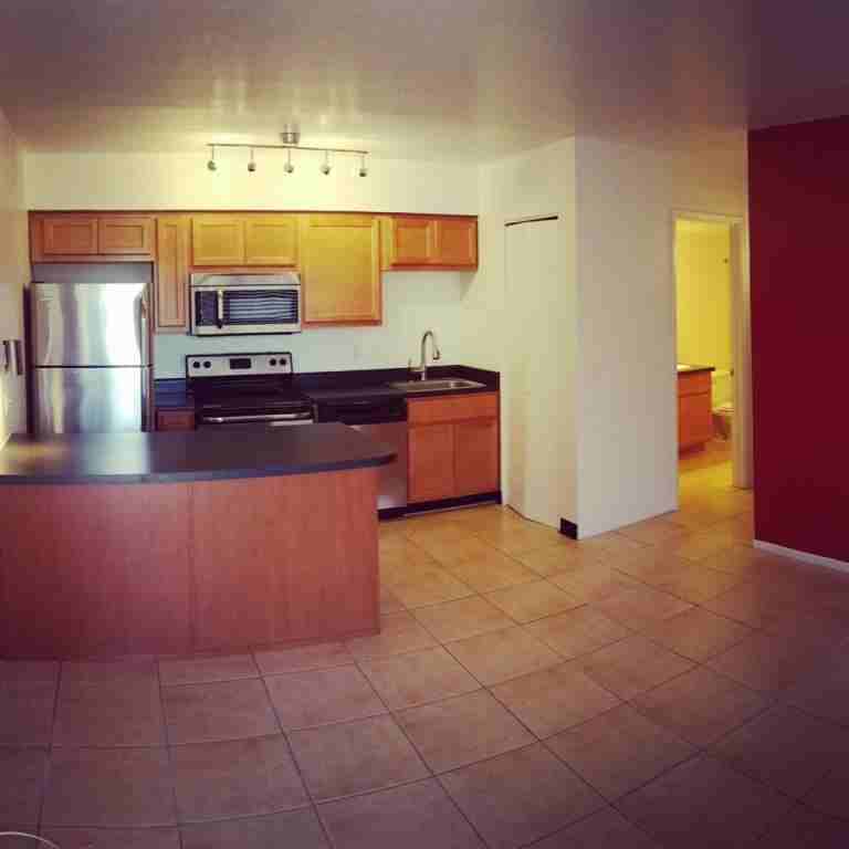 3135 N Mountain Ave - Photo 2 of 8