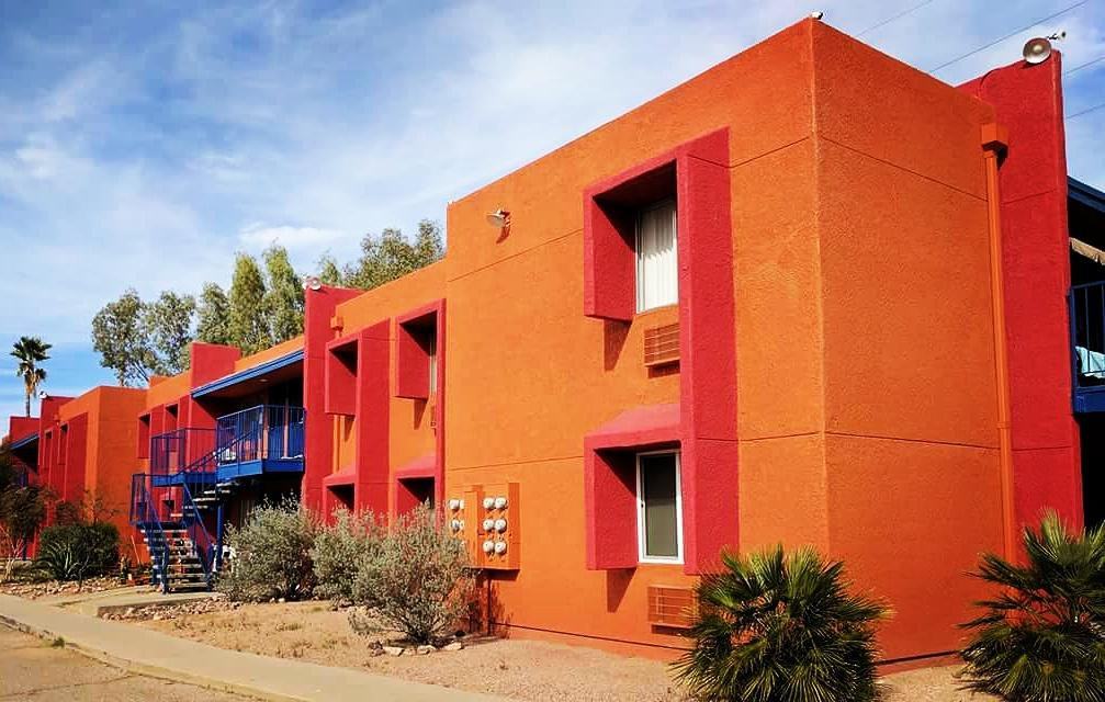 3135 N Mountain Ave - Photo 6 of 8