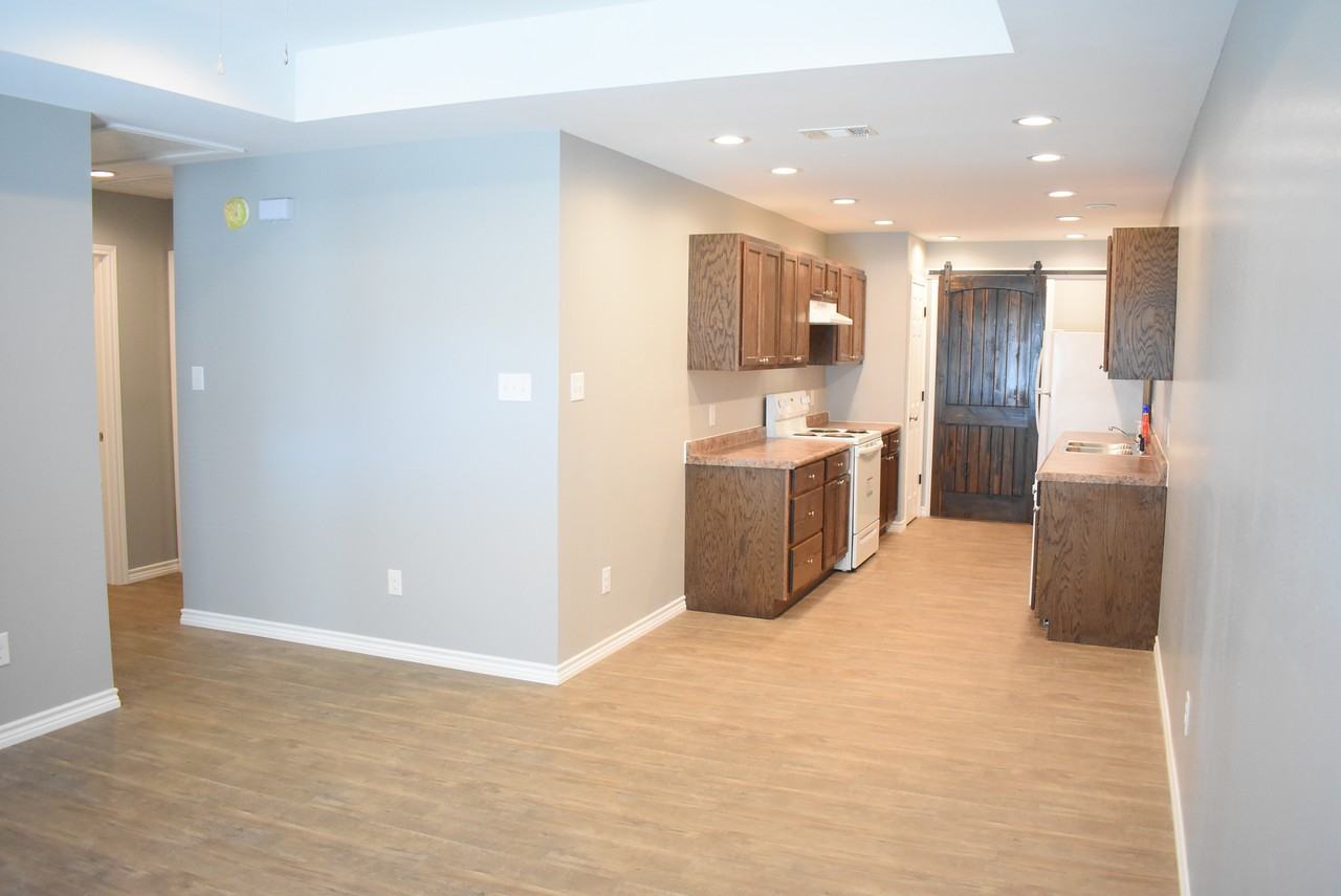 2313 Banita St #101 - Photo 2 of 12