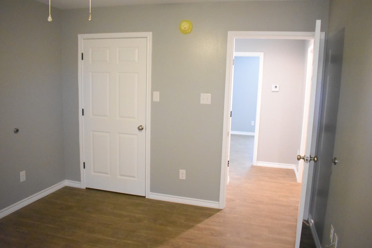 2313 Banita St #101 - Photo 5 of 12