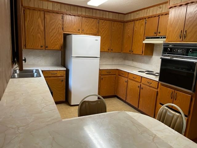 282 282 County Road - Photo 2 of 5