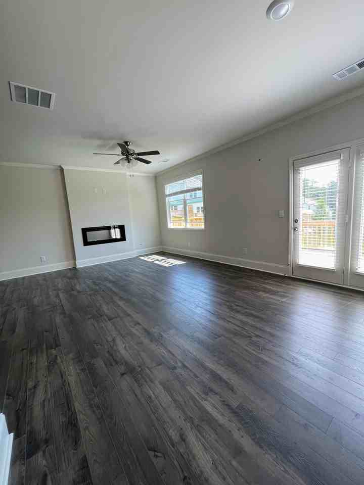 515 Scenic Pass #515 - Photo 3 of 19