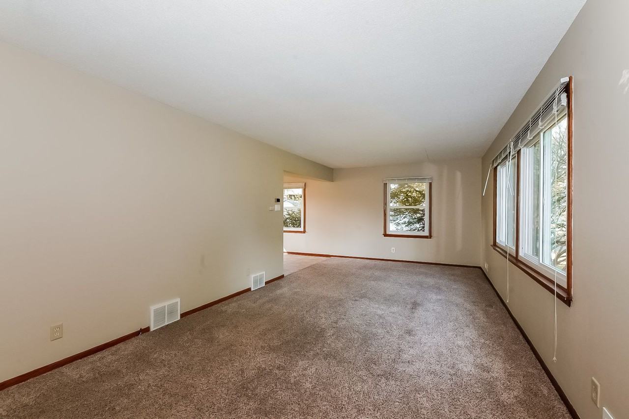10801 Direct River Dr Nw - Photo 2 of 13