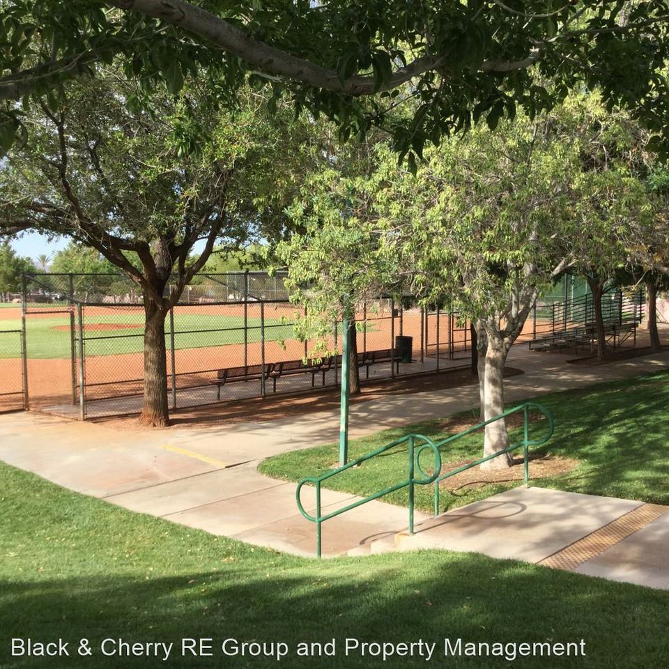 1835 Stablegate - Photo 2 of 16