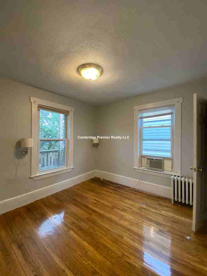 Western Ave #3 - Photo 4 of 4