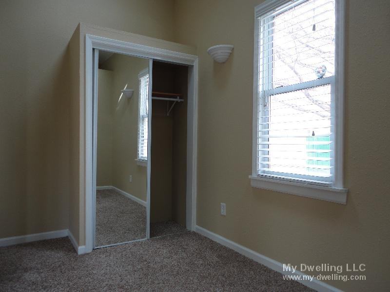 2361 S Lenox St - Photo 2 of 22