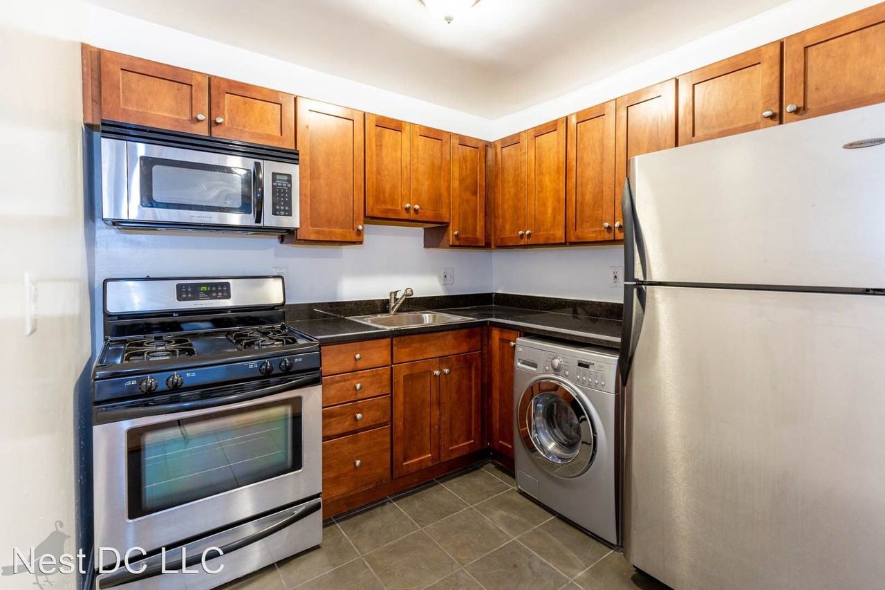 3109 Naylor Rd Se #104