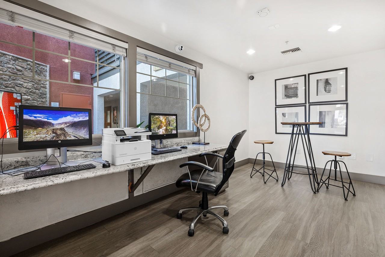 Rockwood at the Cascades - Photo 6 of 9