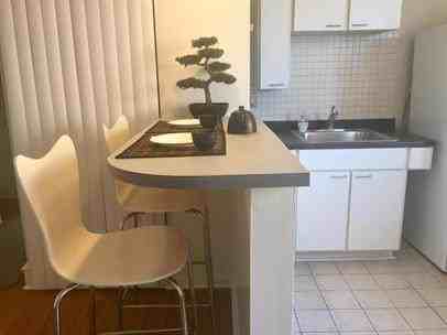 1001 Wolf St - Photo 3 of 5