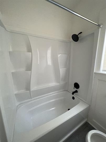 1023 Teche Drive - Photo 2 of 5