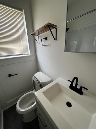 1023 Teche Drive - Photo 3 of 5